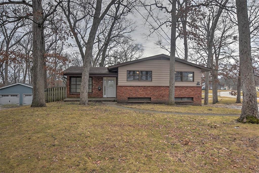65 Ridge Ln Drive Decatur, IL 62521 - Photo 1 of 1 Gallery Image 1