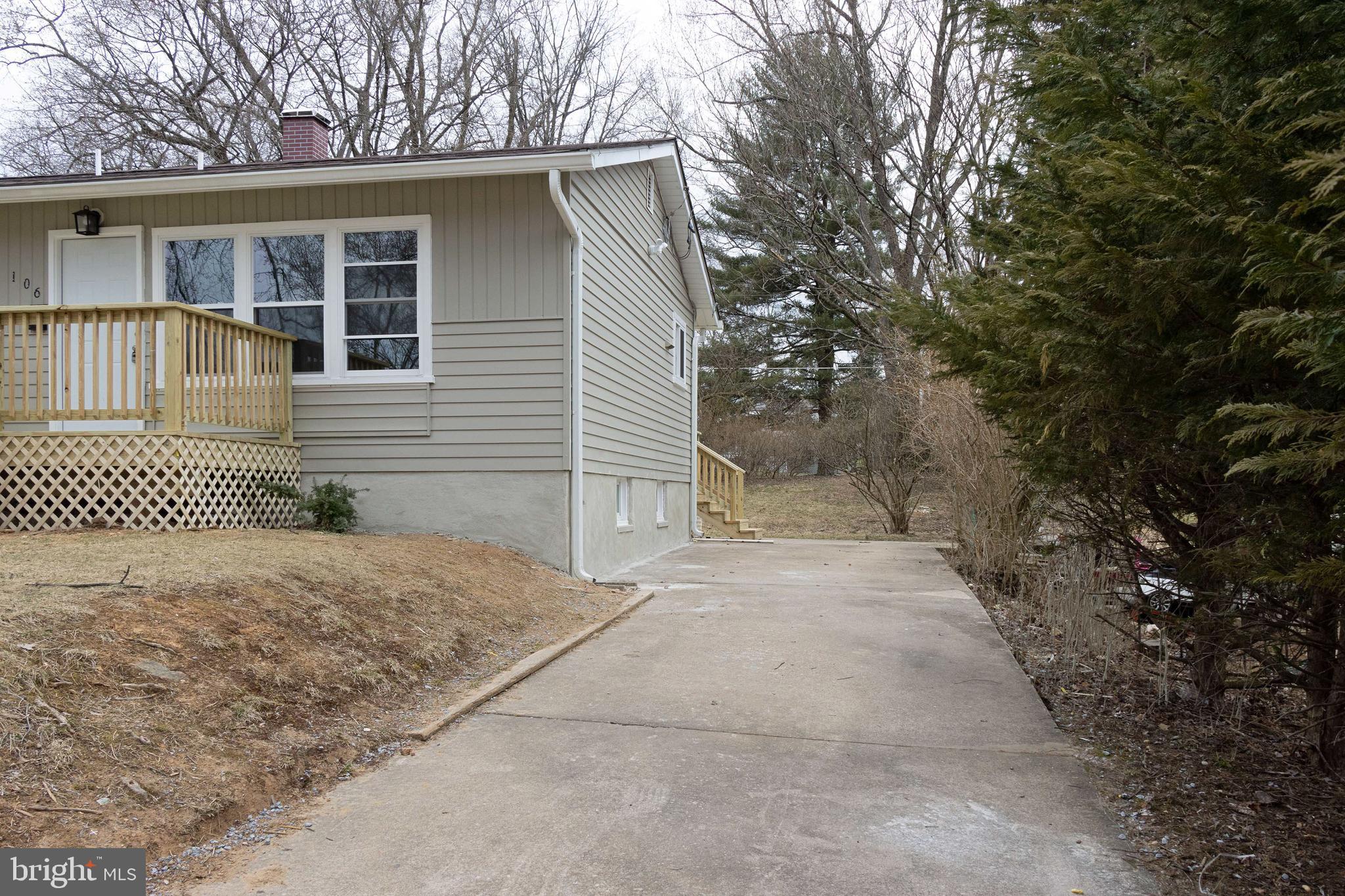 106 Oakmere Road Owings Mills, MD 21117 - Photo 4 of 46