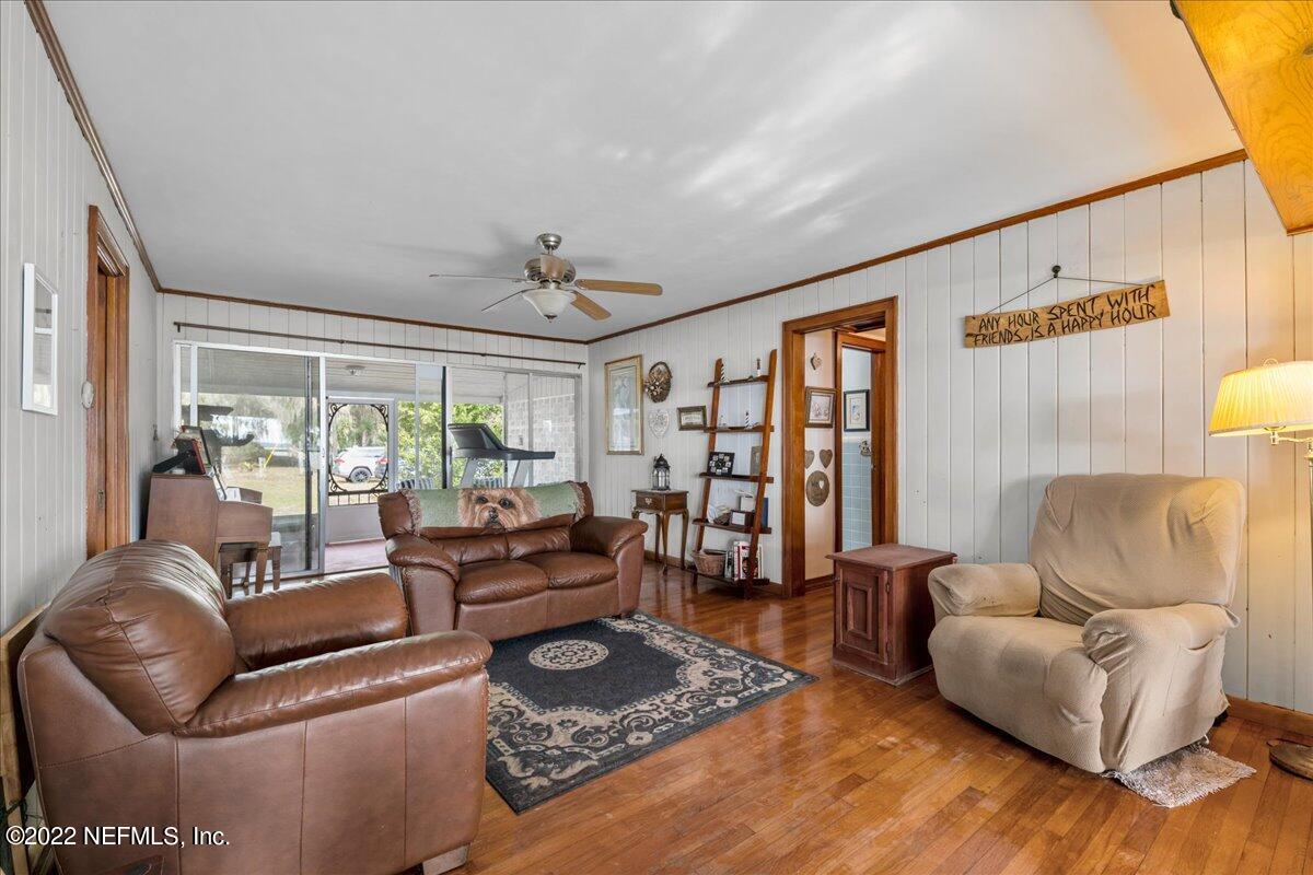 537 West River Road, Unit 2 Palatka, FL 32177 - Photo 8 of 28 09-Z72_6725