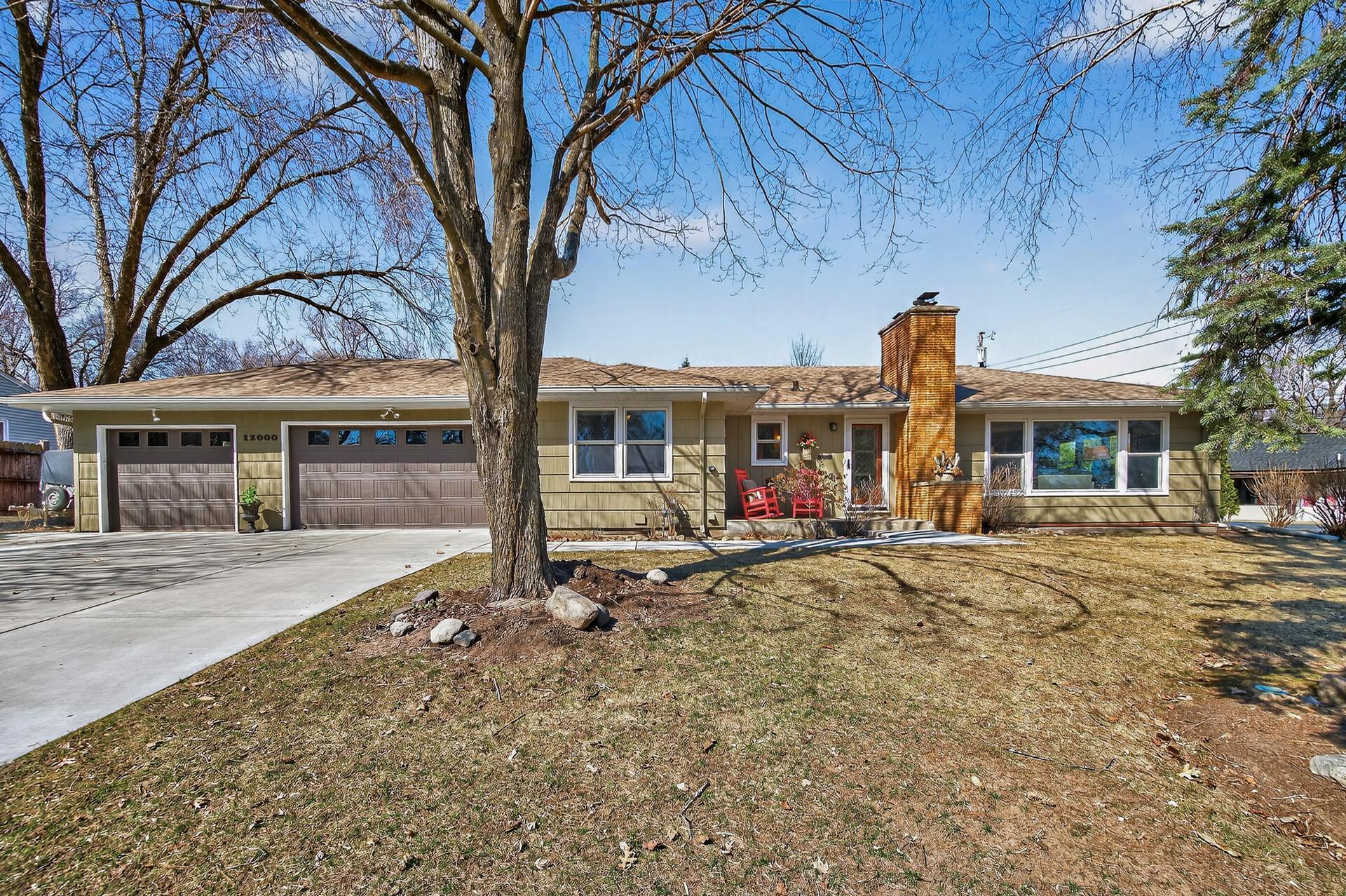 12000 James Road Minnetonka, MN 55343 - Photo 8 of 62