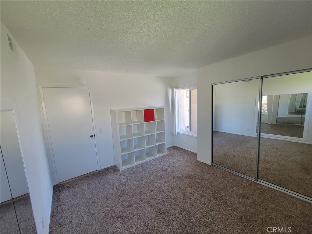 74192 Santa Rosa Circle Palm Desert, CA 92260 - Photo 13 of 37