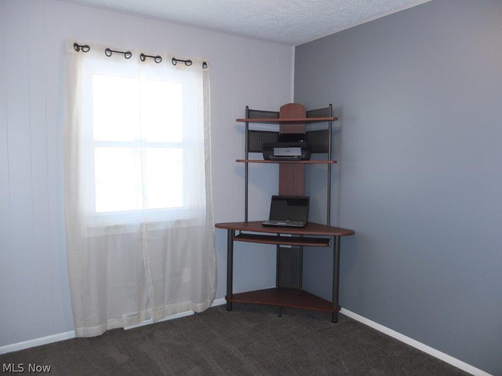 3262 Boyne Road Barberton, OH 44203 - Photo 10 of 20 Bedroom 3