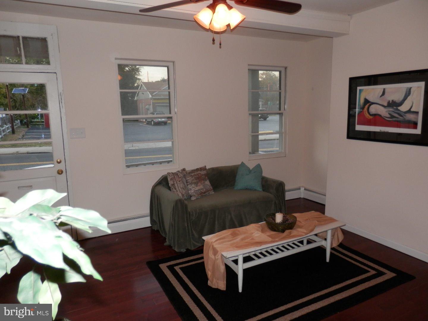 110 Rancocas Road Mount Holly, NJ 08060 - Photo 4 of 18 Living Room