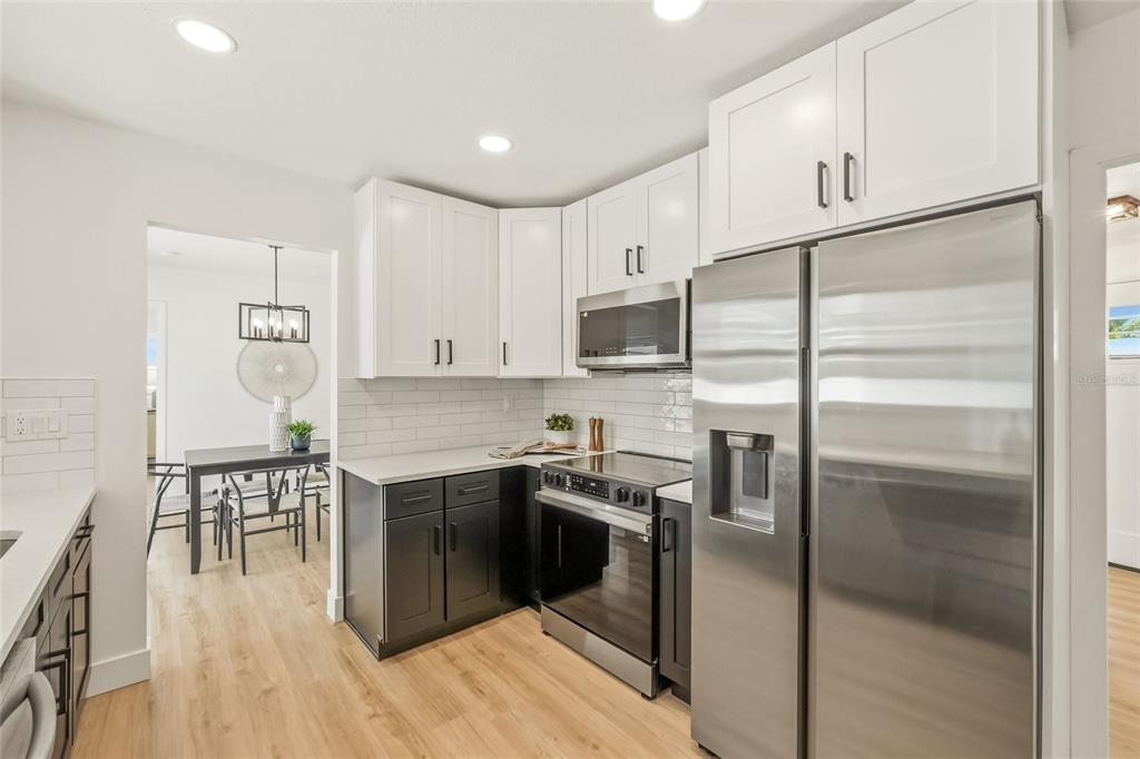 2236 Stacy Court Dunedin, FL 34698 - Photo 13 of 31