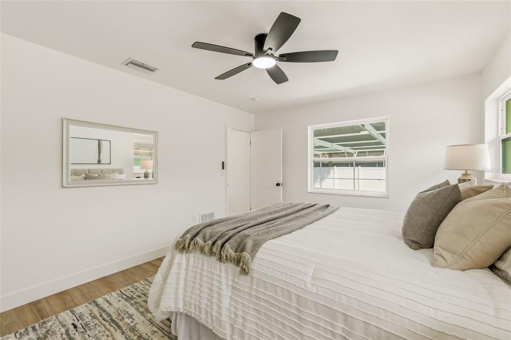 2236 Stacy Court Dunedin, FL 34698 - Photo 18 of 31