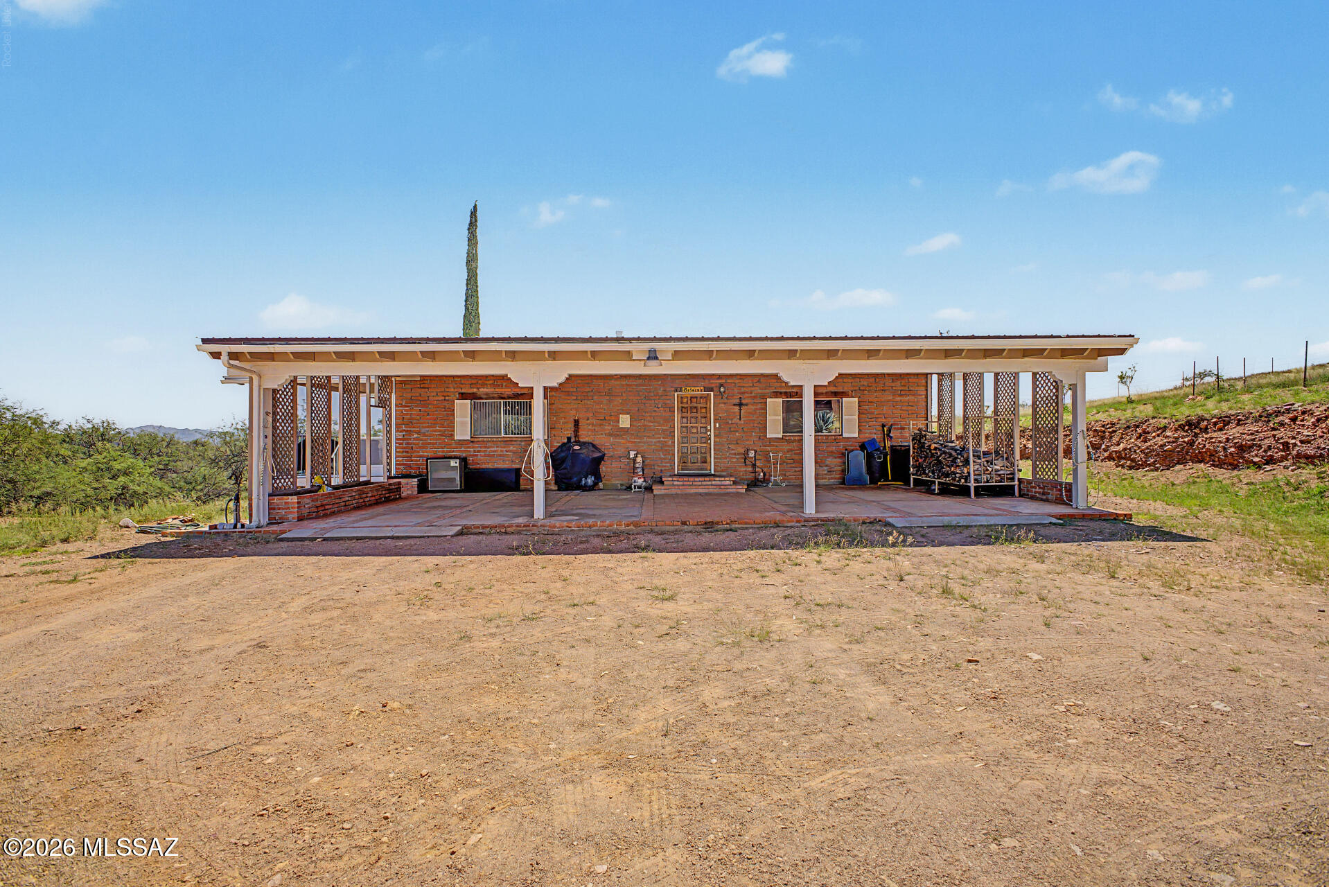 01 - Arivaca