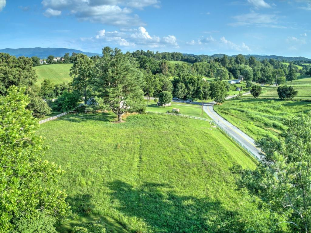 421 Sells Road, Unit 1 Bluff City, TN 37618 - Photo 13 of 15 Photo 13
