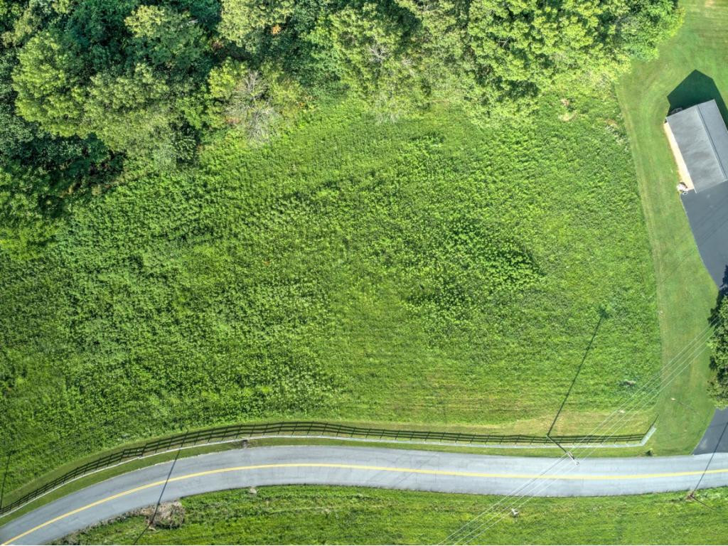 421 Sells Road, Unit 1 Bluff City, TN 37618 - Photo 5 of 15 Photo 5