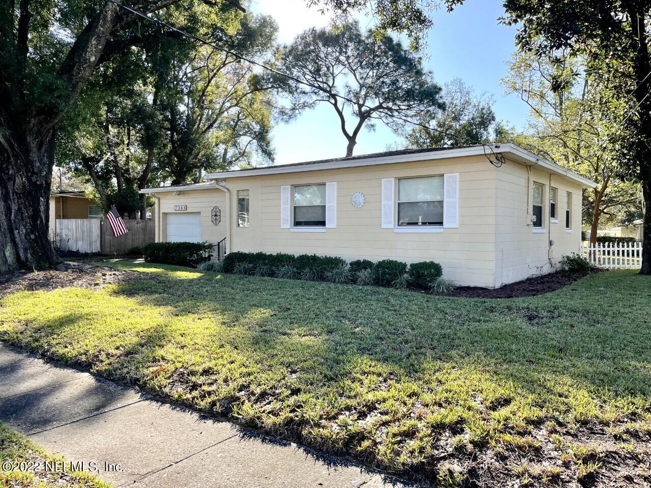 7344 May Apple Road Jacksonville, FL 32211 - Photo 2 of 38 thumbnail_IMG_2530