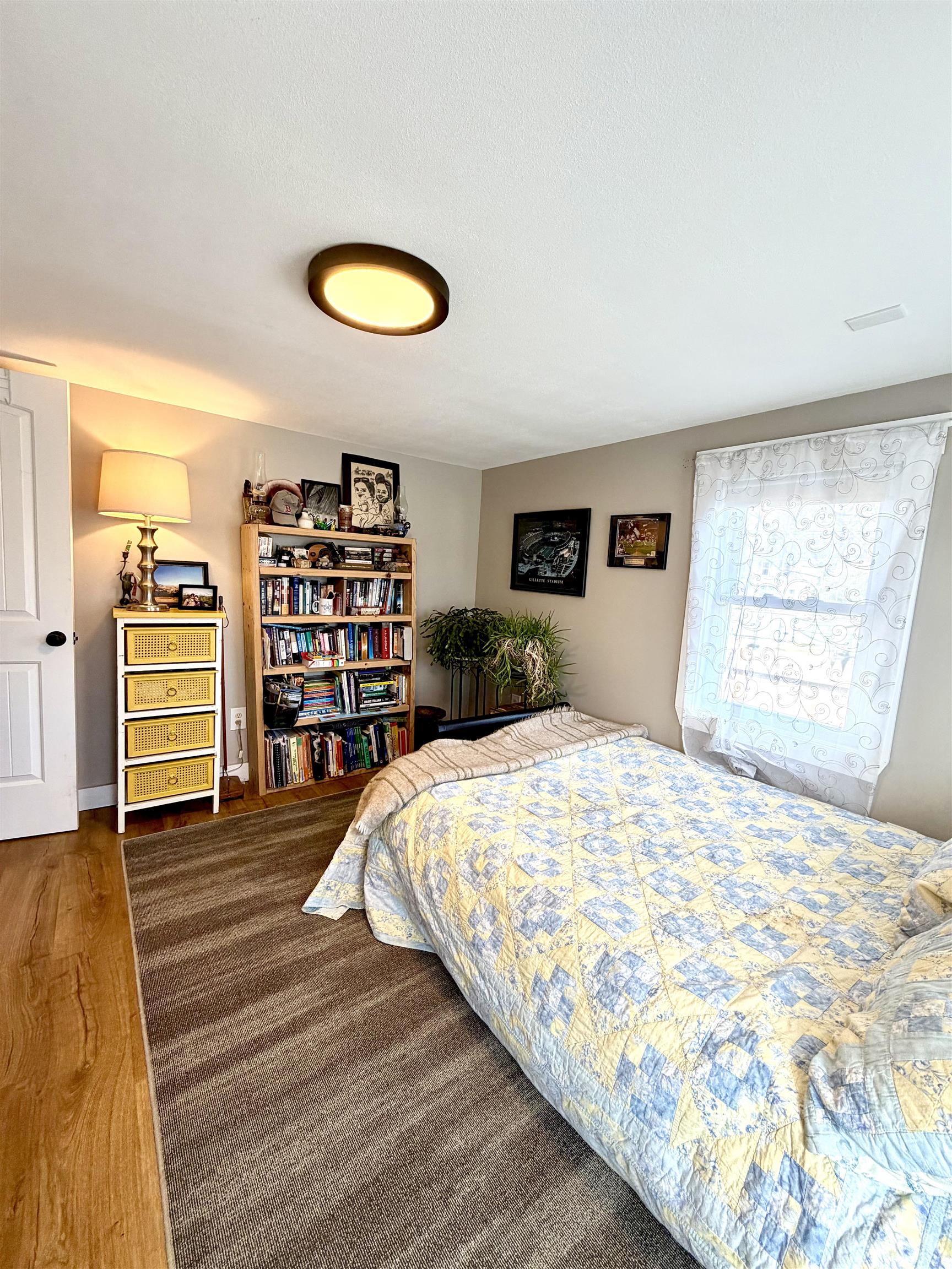 12 Lawn Avenue Rochester, NH 03867 - Photo 15 of 38