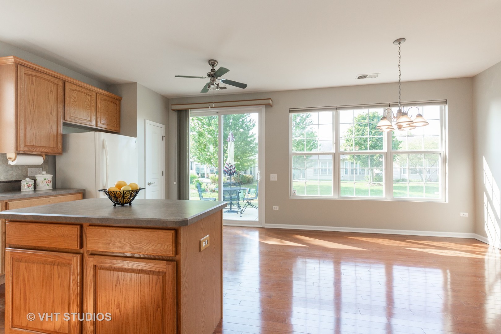 2811 Beacon Point Circle Elgin, IL 60124 - Photo 13 of 42
