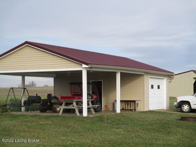 3938 Wilkerson Road Bloomfield, KY 40008 - Photo 29 of 38 IMG_1184