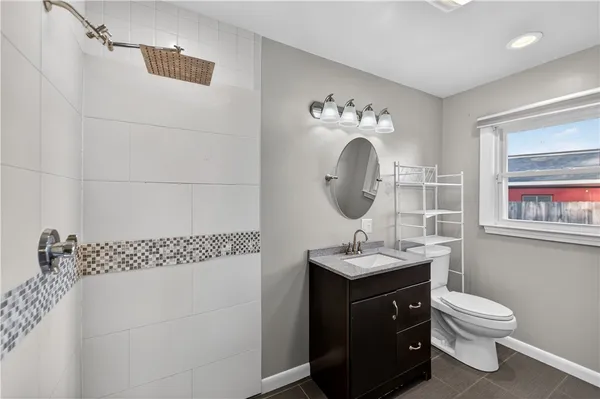 $454,900 | 12 Hazard Street, Coventry, RI 02816