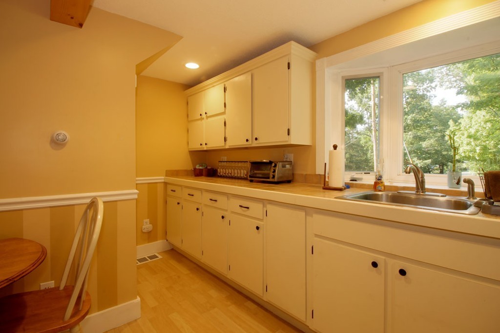 132 East Road Westminster, MA 01473 - Photo 3 of 27 Gallery Image 3