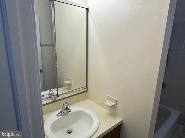 $334,900 | 9 Hanover Court, Bordentown, NJ 08505