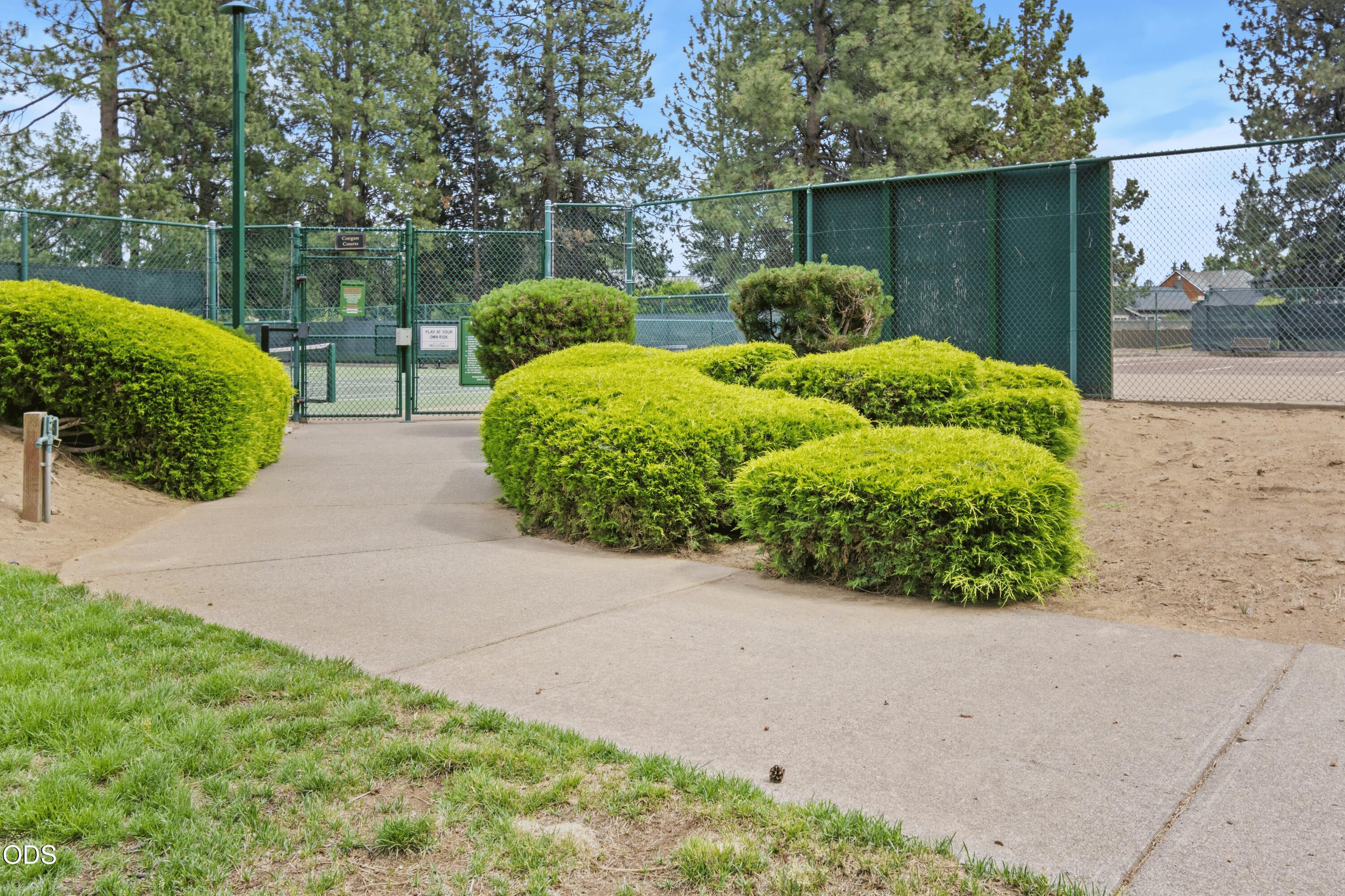 20387 Christmas Ridge Bend, OR 97702 - Photo 51 of 54
