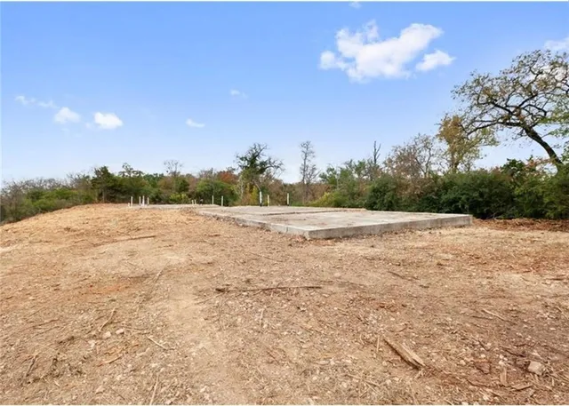 $677,000 | 1106 Lott Avenue, Austin, TX 78721