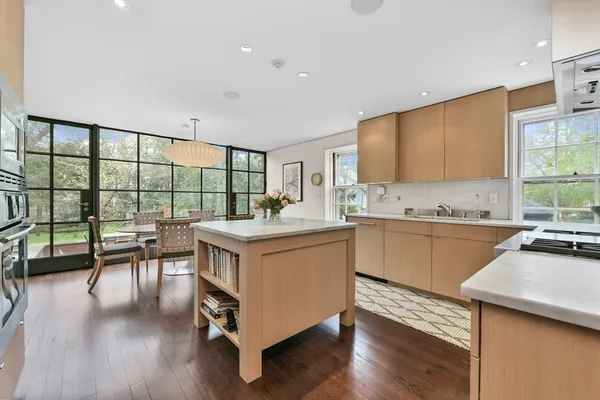 $22,500 | 17 Farrar Street, Unit 17, Cambridge, MA 02138