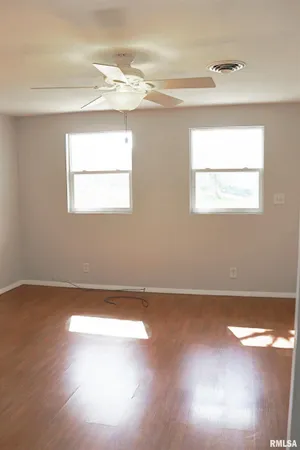 $169,900 | 204 Grant Road, Marquette Heights, IL 61554