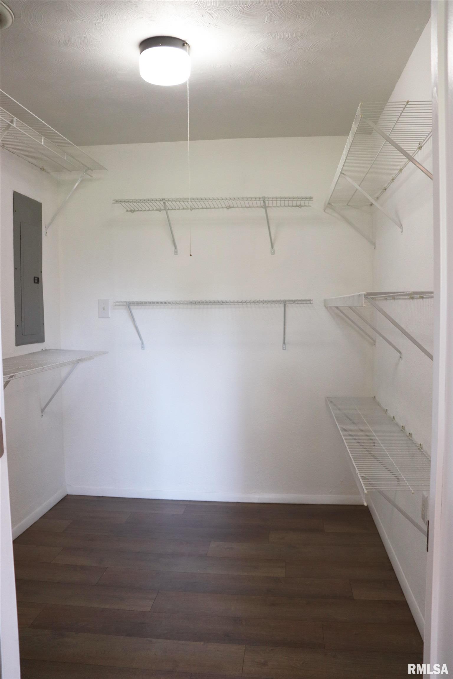 204 Grant Road Marquette Heights, IL 61554 - Photo 21 of 38