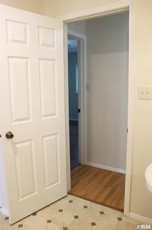 $169,900 | 204 Grant Road, Marquette Heights, IL 61554