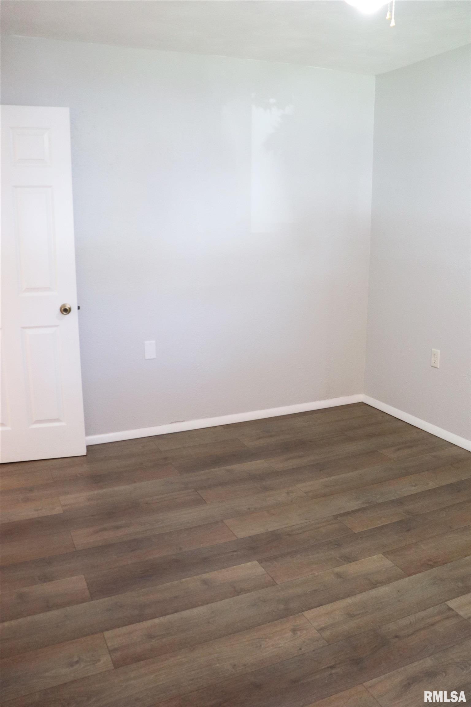 204 Grant Road Marquette Heights, IL 61554 - Photo 29 of 38