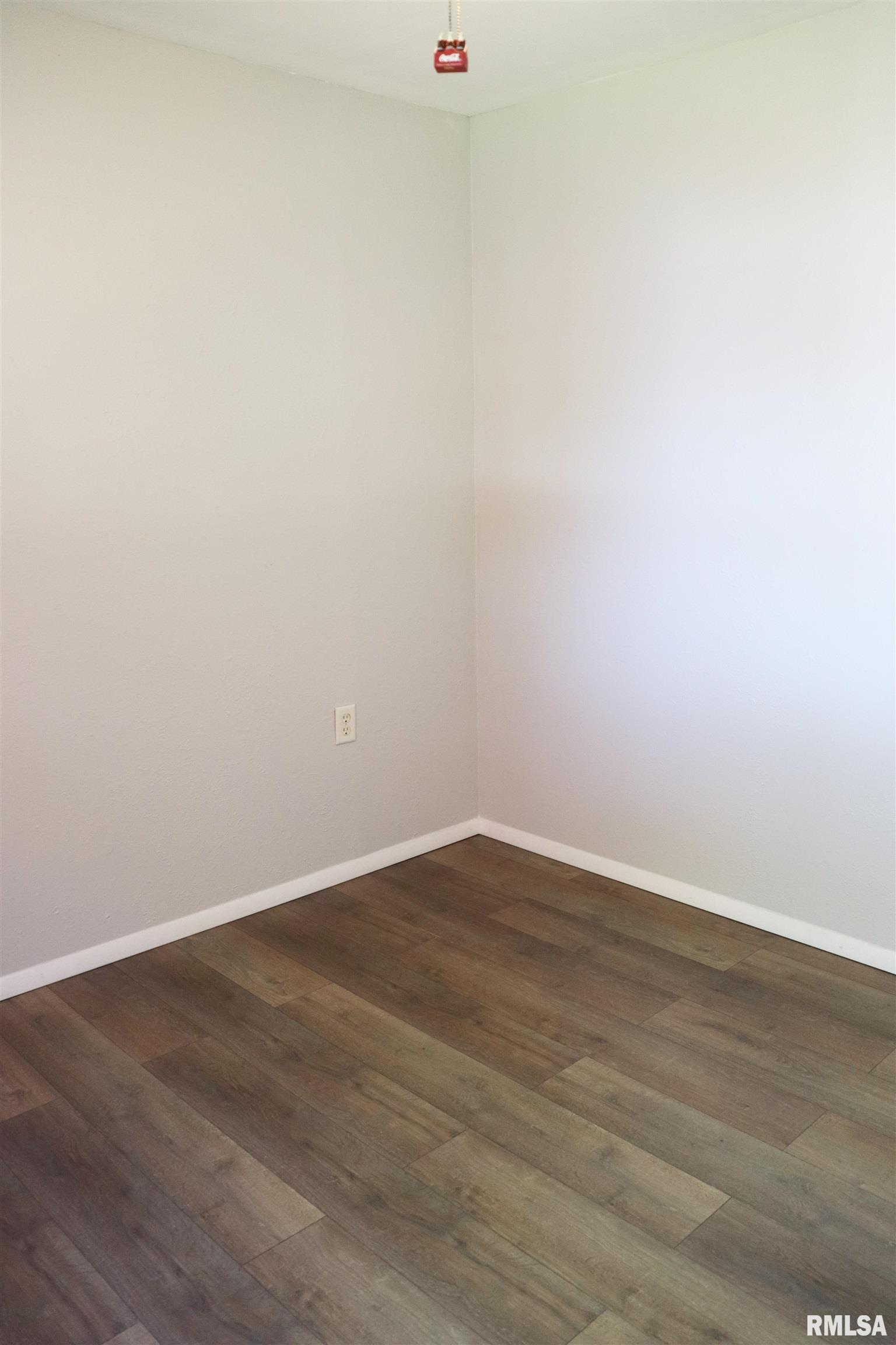 204 Grant Road Marquette Heights, IL 61554 - Photo 31 of 38