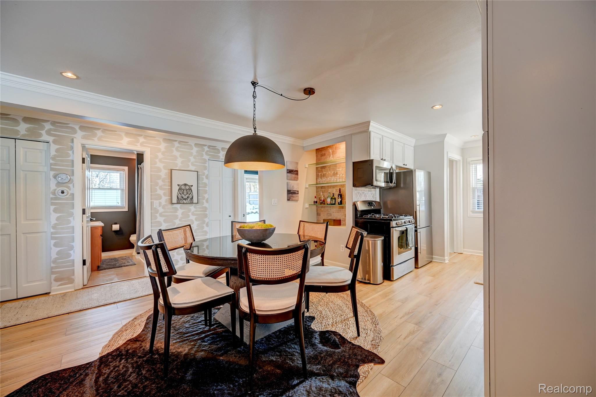 6200 Overlook Road Clarkston, MI 48346 - Photo 11 of 48 12-scene-13.jpg