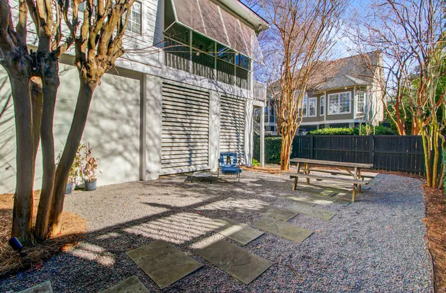 $1,550,000 | 704 Netherton Court, Daniel Island, SC 29492