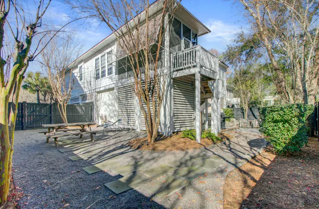$1,550,000 | 704 Netherton Court, Daniel Island, SC 29492