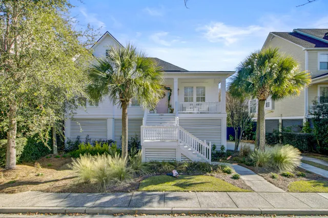 $1,550,000 | 704 Netherton Court, Daniel Island, SC 29492