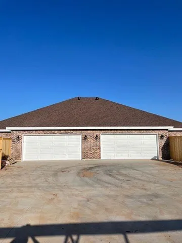 $2,395 | 7337 Mountain View Road, Unit 7339, Abilene, TX 79602