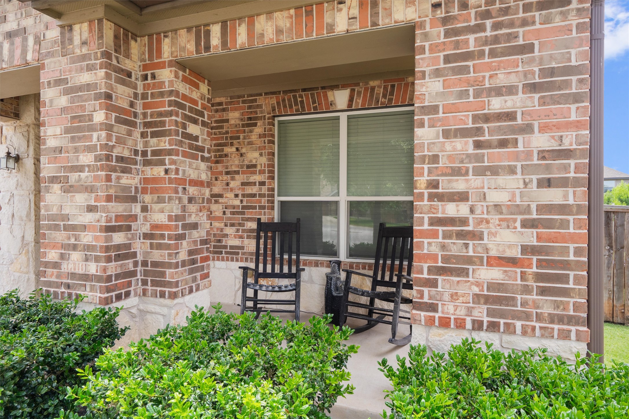 1208 Ravenside Cove Leander, TX 78641 - Photo 4 of 39