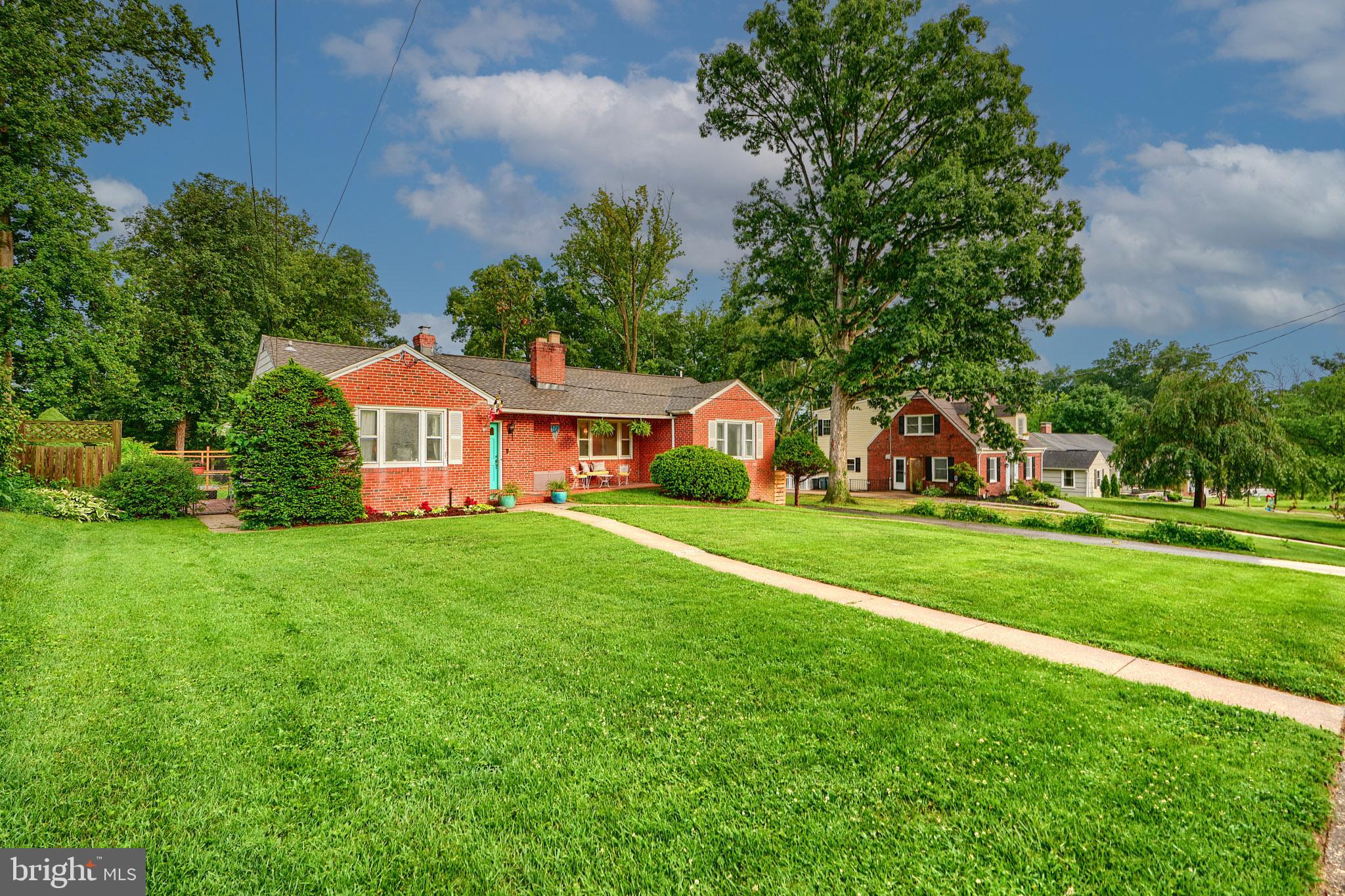 231 Gralan Road Catonsville, MD 21228 - Photo 2 of 37 a front view of house with yard and green space