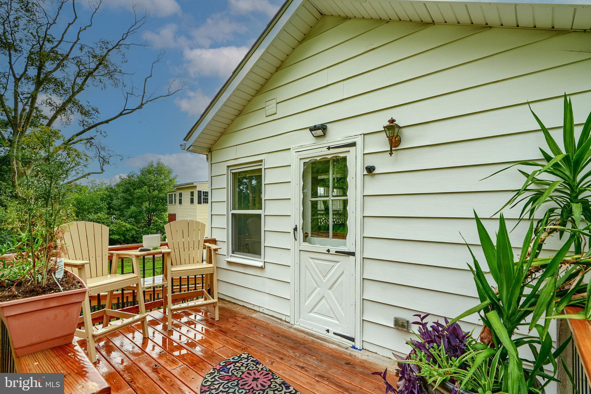 231 Gralan Road Catonsville, MD 21228 - Photo 36 of 37 a view of a chair and table in the patio