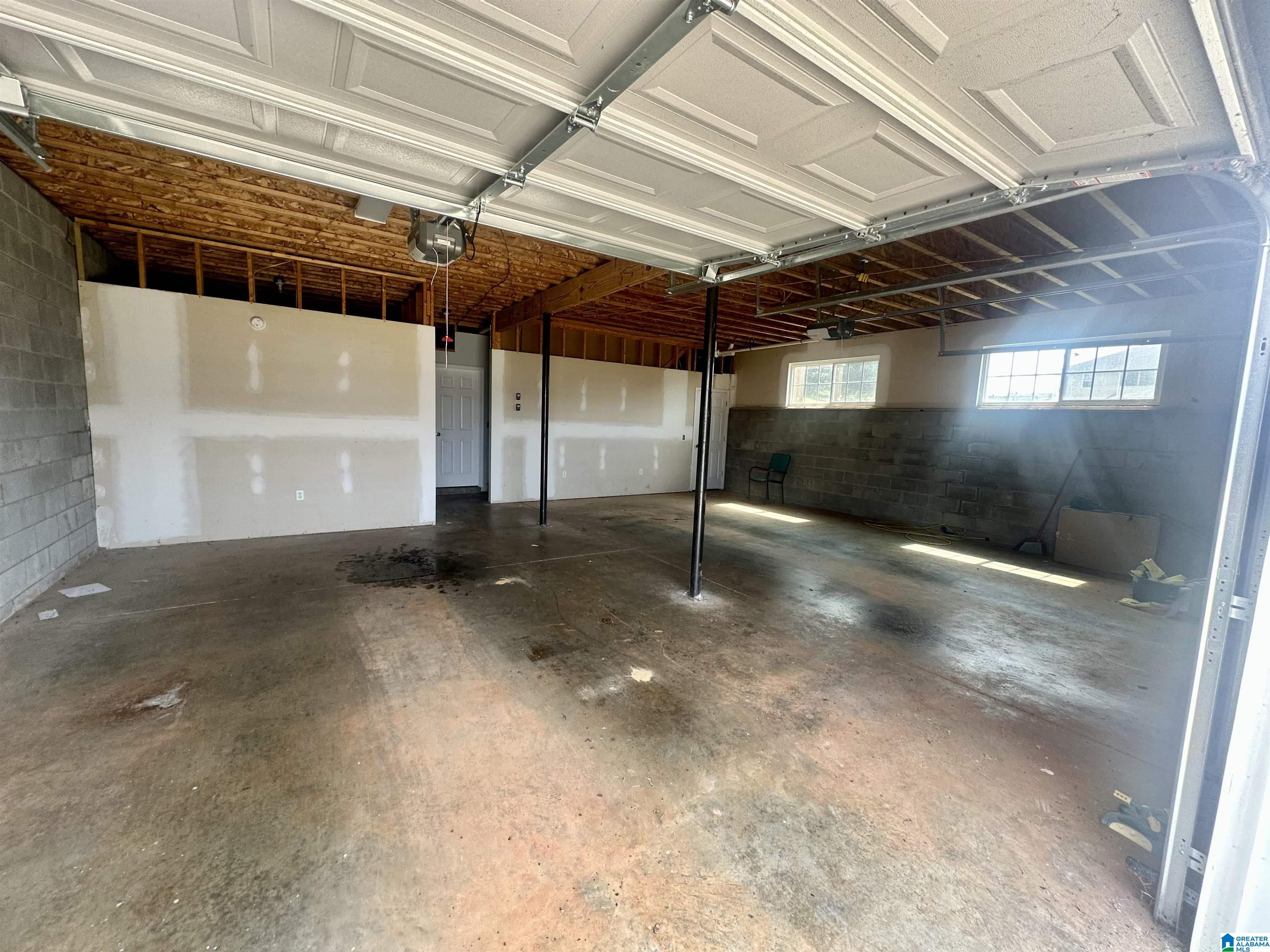230 Bailey Road Weaver, AL 36277 - Photo 9 of 12