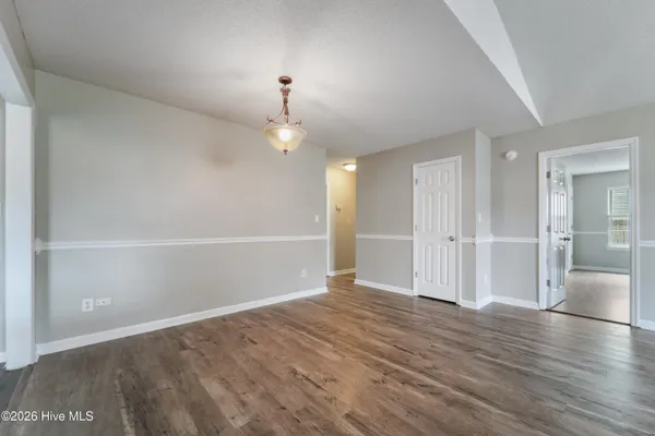 $279,900 | 342 Palamino Trail, Jacksonville, NC 28546