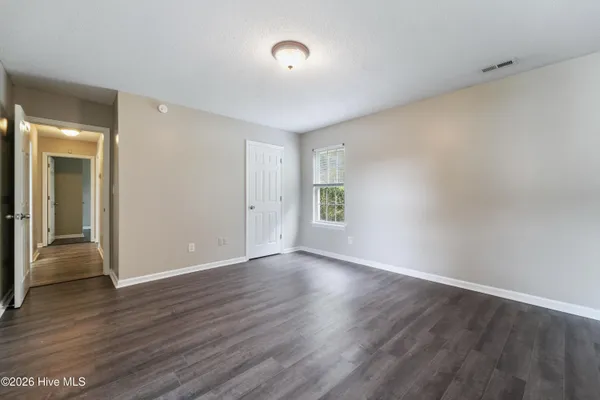 $279,900 | 342 Palamino Trail, Jacksonville, NC 28546