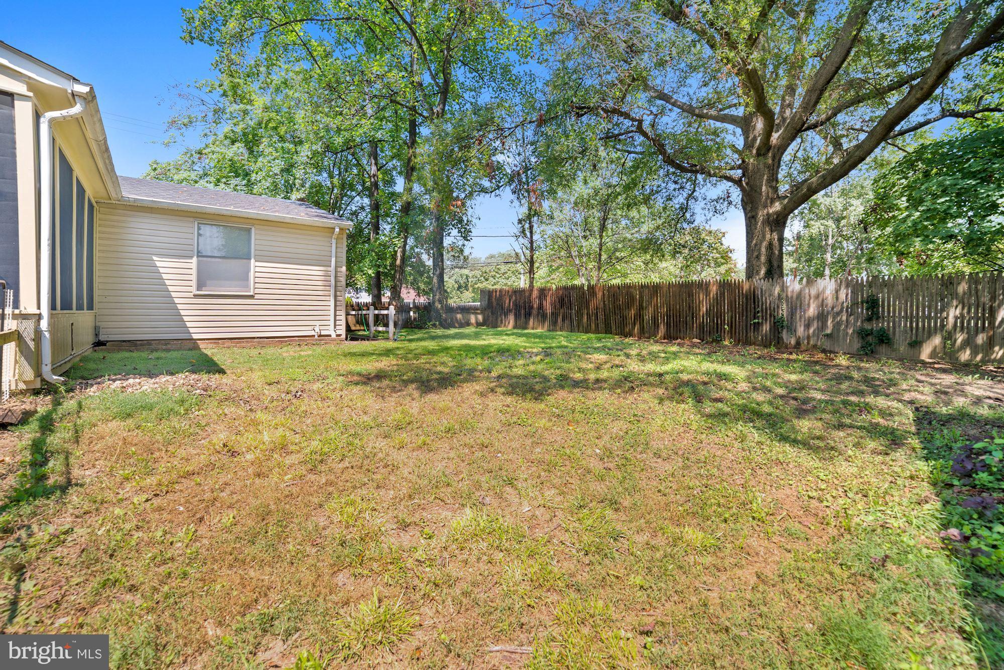 9033 Dumhart Road Laurel, MD 20723 - Photo 6 of 35 Gallery Image 6