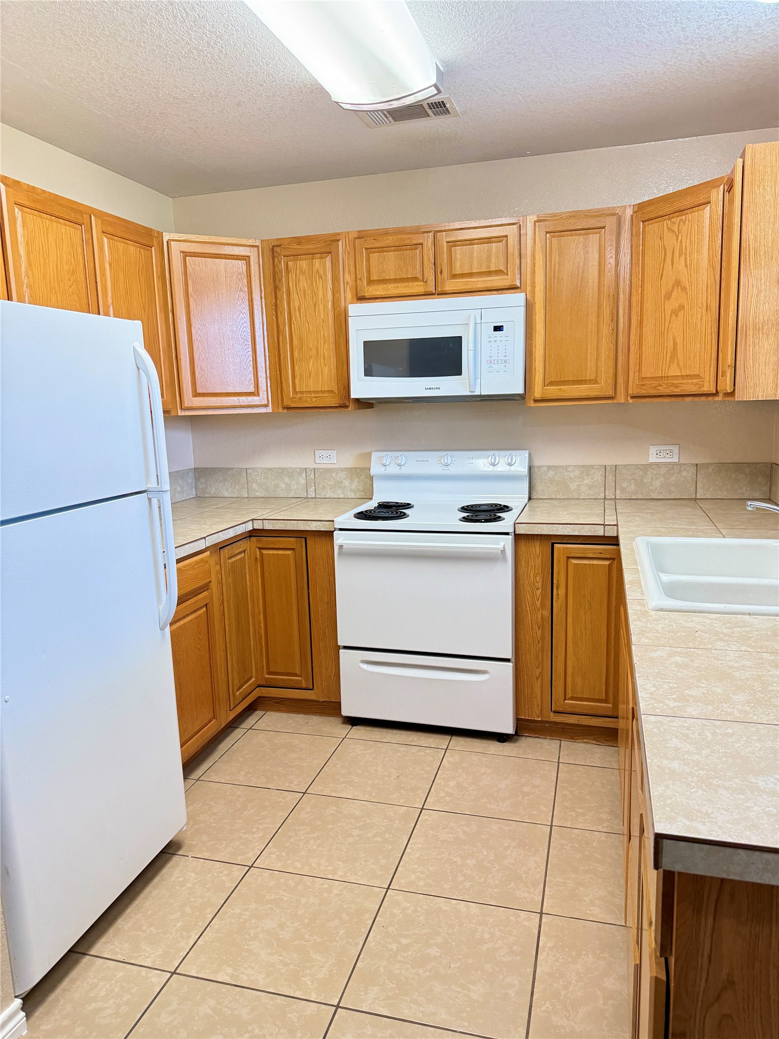 5939 FM 1459 Road Sweeny, TX 77480 - Photo 6 of 15
