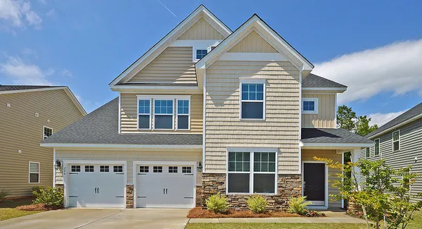 $427,287 | 517 Red Monarch Way, Moncks Corner, SC 29461