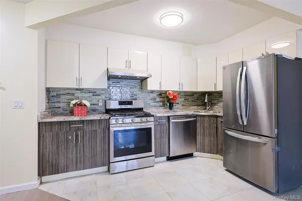 $2,550 | 138-12 Northern Boulevard, Unit 7F | Downtown Flushing