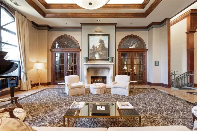 $275,000 | 3334 Peachtree Road Northeast, Unit 905, Atlanta, GA 30326