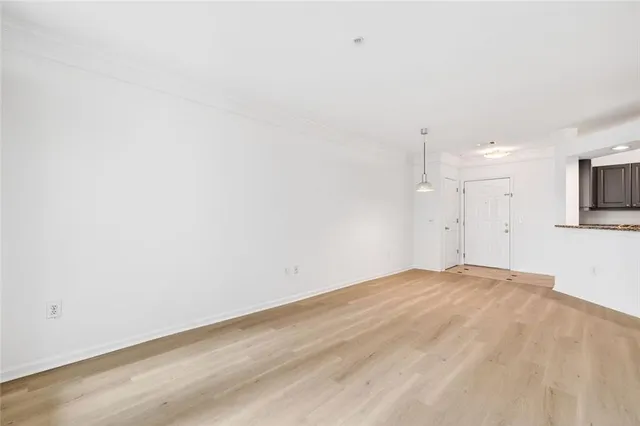 $275,000 | 3334 Peachtree Road Northeast, Unit 905, Atlanta, GA 30326