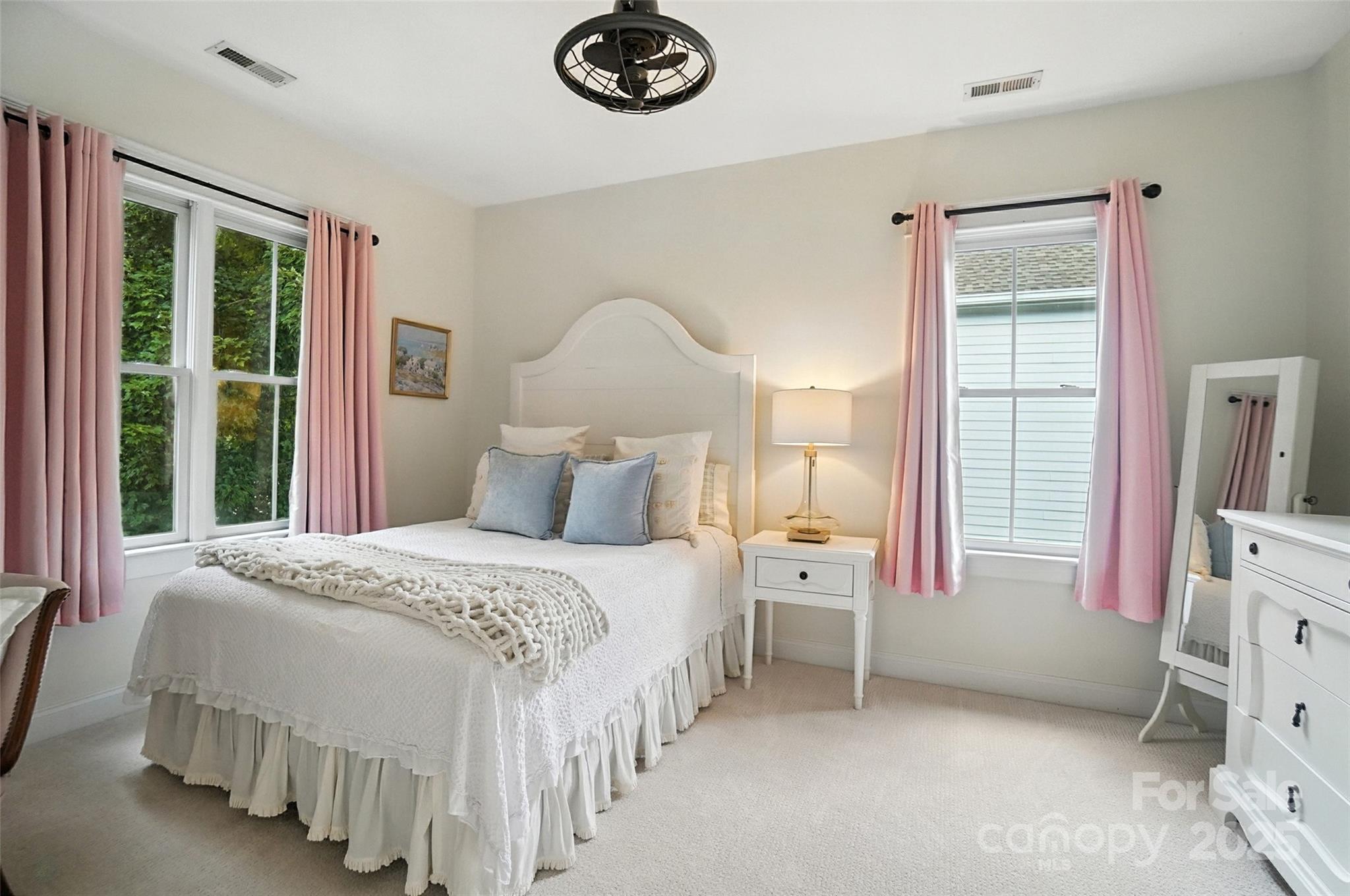 1379 Barnett Woods Fort Mill, SC 29708 - Photo 31 of 48 Gallery Image 31