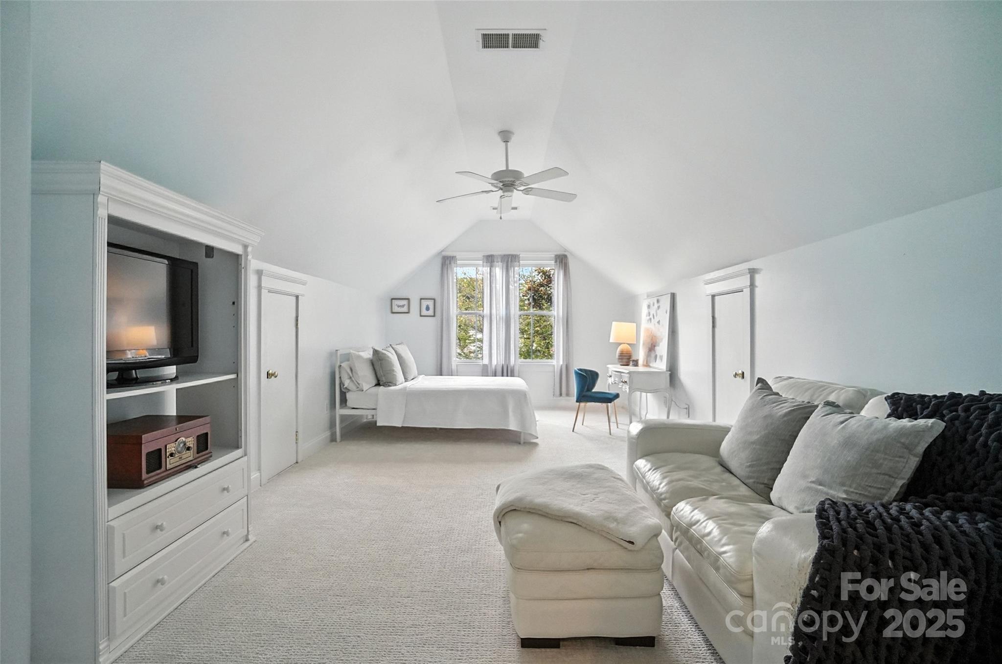 1379 Barnett Woods Fort Mill, SC 29708 - Photo 33 of 48 Gallery Image 33