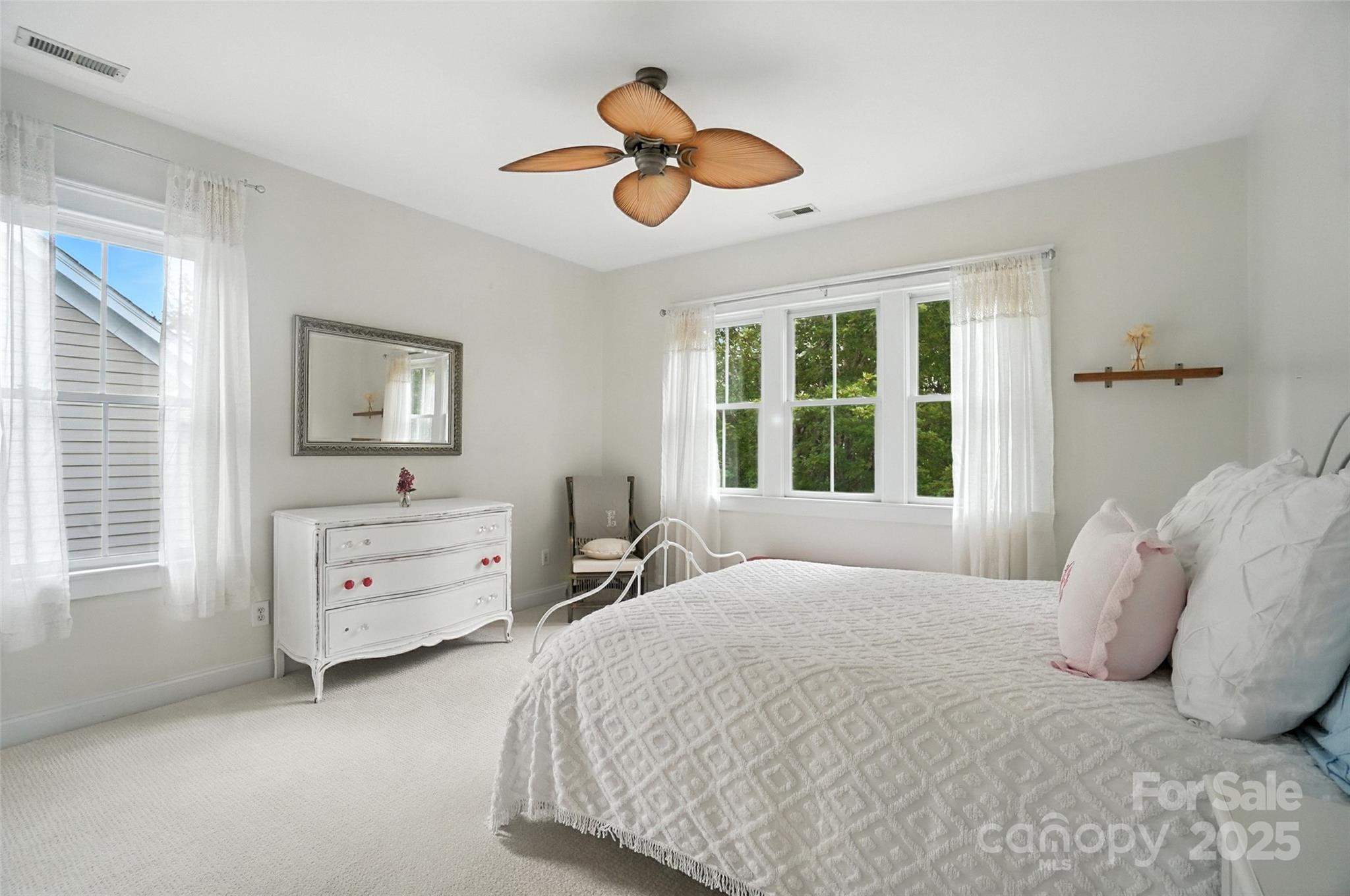 1379 Barnett Woods Fort Mill, SC 29708 - Photo 37 of 48 Gallery Image 37