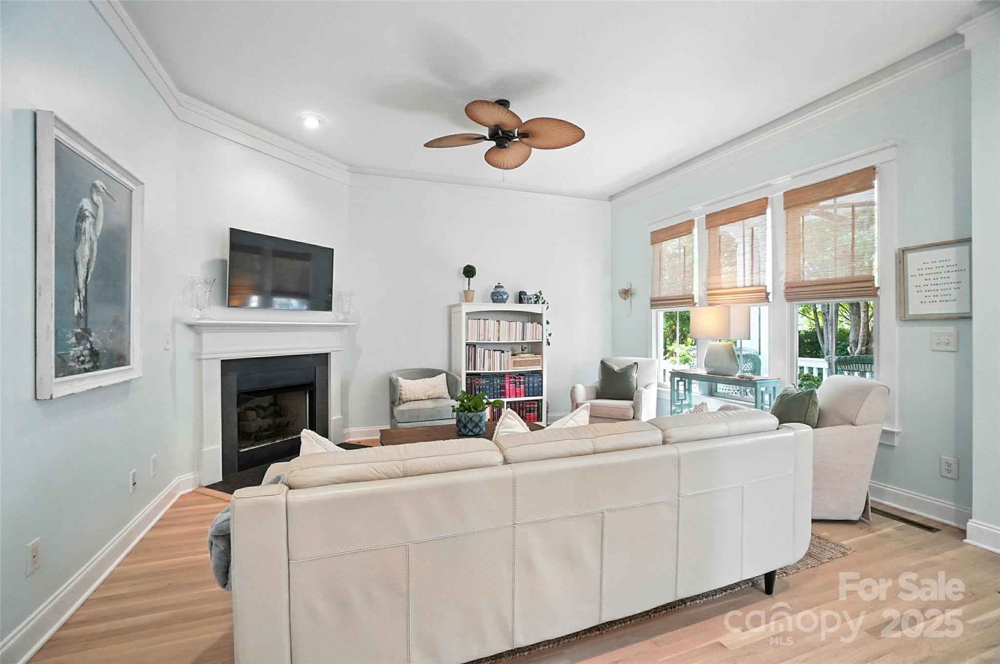 1379 Barnett Woods Fort Mill, SC 29708 - Photo 8 of 48 Gallery Image 8
