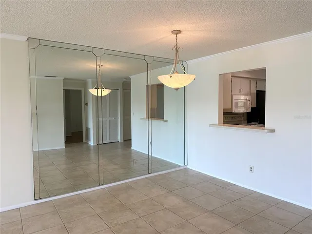 $1,750 | 7050 Fairway Bend Lane, Unit 266, Sarasota, FL 34243