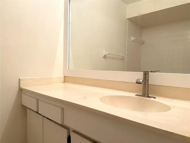 $1,750 | 7050 Fairway Bend Lane, Unit 266, Sarasota, FL 34243